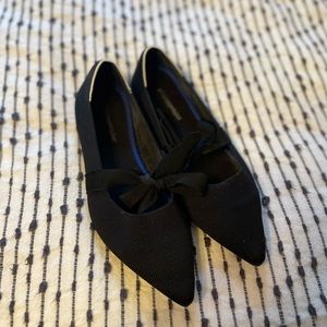 Bow tie Mary Jane Pointed Toe Knit Flats